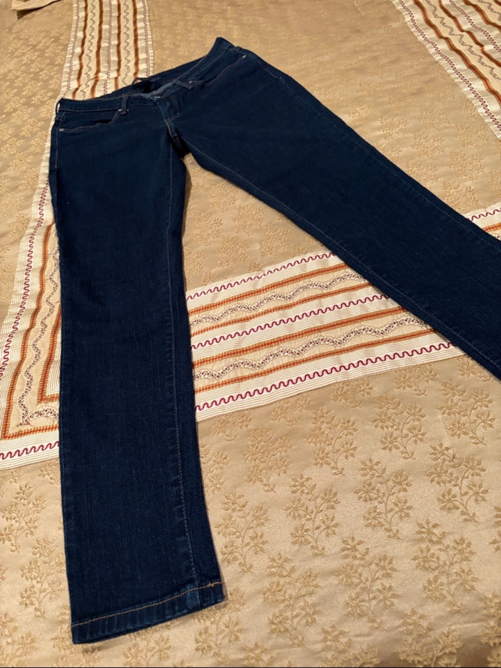 Levi’s Red Tag Jeans, Straight Leg, About size 6/7, Check Measurements